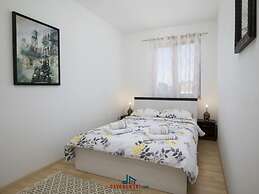 Villa Kostre Comfortable Holiday Residence