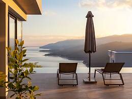 Villa With sea Views and Wellness in Rabac