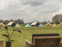 Glamping With Private Sanitary Facilities