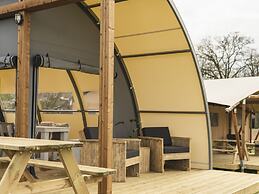 Glamping With Private Sanitary Facilities