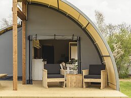 Glamping With Private Sanitary Facilities