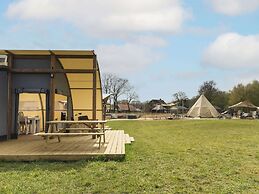 Glamping With Private Sanitary Facilities
