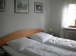 Marschblick Modern Retreat