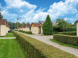 Holiday Home in Zevenhuizen With Roofed Swim Pool