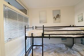 Sunny Apartment Directly on the Heegermeer