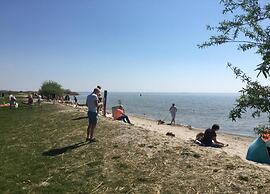 Sunny Apartment Directly on the Heegermeer