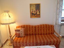 Tasteful Apartment With Wellness