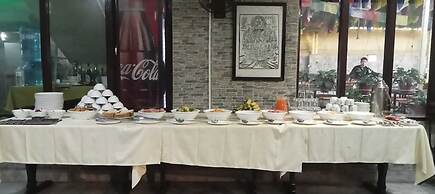 Boudha Stupa View Guest House