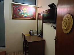 Boudha Stupa View Guest House