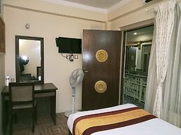 Boudha Stupa View Guest House