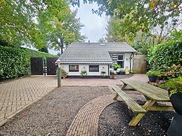 Scenic Stay Near Town & Lake