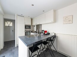 Luxurious Holiday Home in Nieuwpoort-stad