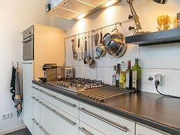 Cozy Forest Villa on the Water Near Harderwijk