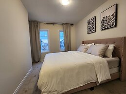 Exclusive Home in Niagara Falls