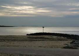 Nice Holiday Home With Garden Near Beach