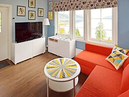 6 Person Holiday Home in Sandhornoy-by Traum