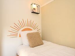 Lovely Holiday Home With Garden