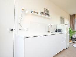 Lovely Holiday Home With Garden