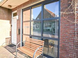 Lovely Holiday Home With Garden