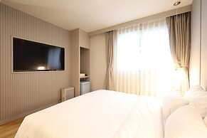 Changwon Denvasta Hotel Myeongseo Branch