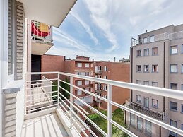 Alexy 401g on the Beach With sea View