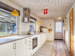 6 Person Holiday Home in Laeso