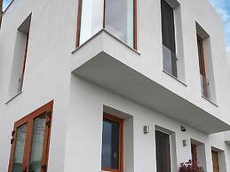 Belvilla by oyo Holiday Home