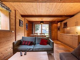 Cosy Apartment in Tignes With Garden