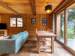 Cosy Apartment in Tignes With Garden
