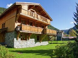 Cosy Apartment in Tignes With Garden