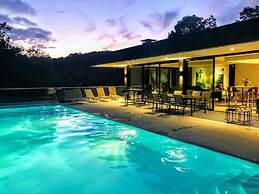 Cosy Holiday Home With Garden in Lorgues