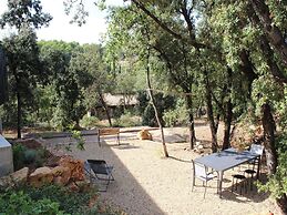 Cosy Holiday Home With Garden in Lorgues