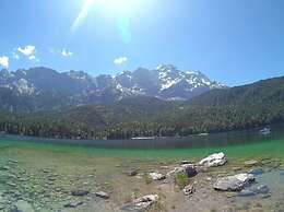 Schachen Comfortable Holiday Residence