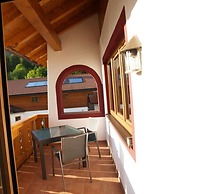 Schachen Comfortable Holiday Residence