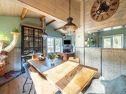 Chalet in La Roche With Garden