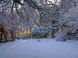 Chalet in La Roche With Garden