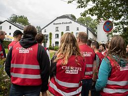 Chalet in La Roche With Garden