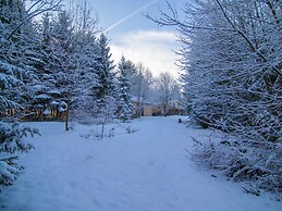 Chalet in La Roche With Garden