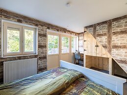 Chalet in La Roche With Garden