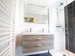 Holiday Home for six Person in Heinkenszand