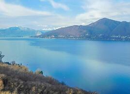 Holiday Home by Lake Maggiore With Garden
