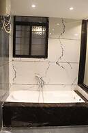 Hotel 7 Heaven Indore