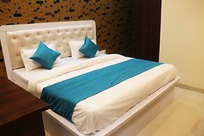 Hotel 7 Heaven Indore