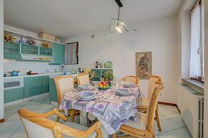 Appartamento La Quercia With Pool