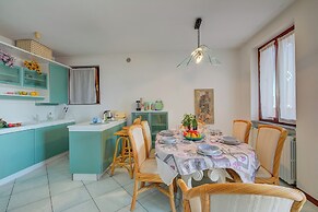 Appartamento La Quercia With Pool