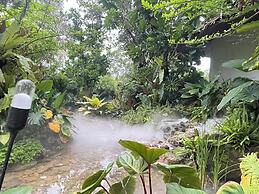 Luxtalay Khanom Hotel