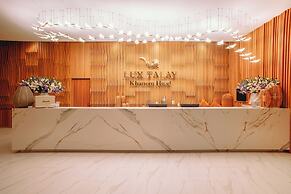 Luxtalay Khanom Hotel