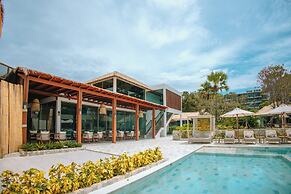 Luxtalay Khanom Hotel