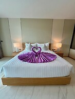 Luxtalay Khanom Hotel