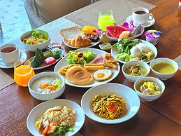 Luxtalay Khanom Hotel